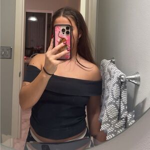 Brandy Melville black Top